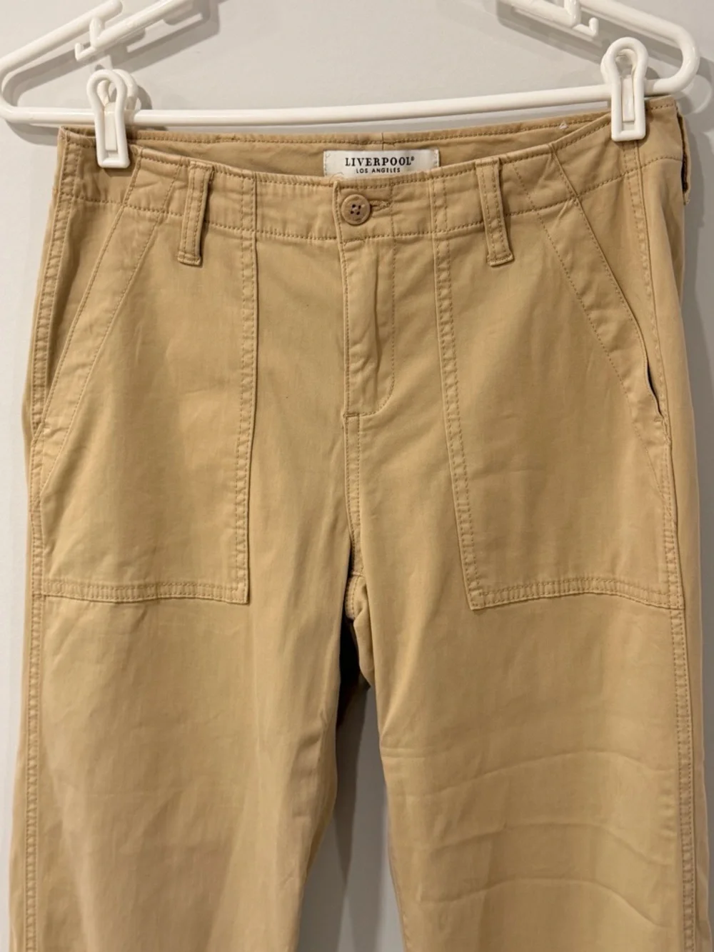 Liverpool Los Angeles Wide Leg Crop Mid Rise Cargo Pants Tan Size 6/28 - Picture 3 of 13